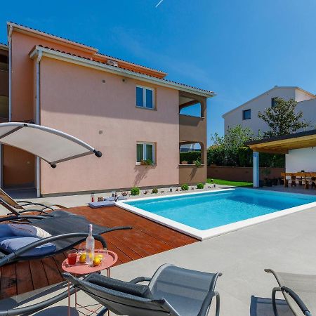 Holiday Home House Eric&Paolo By Interhome Pula Exterior photo