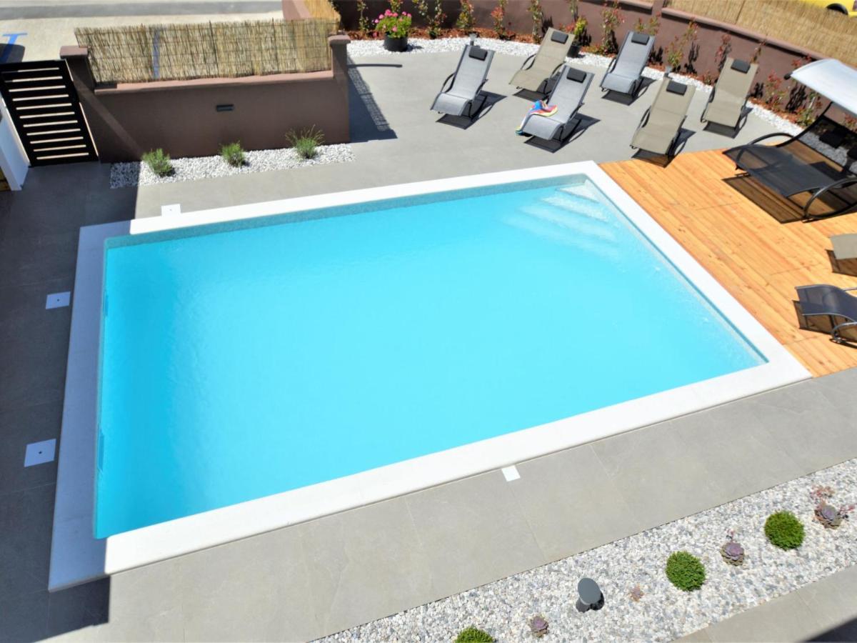 Holiday Home House Eric&Paolo By Interhome Pula Exterior photo