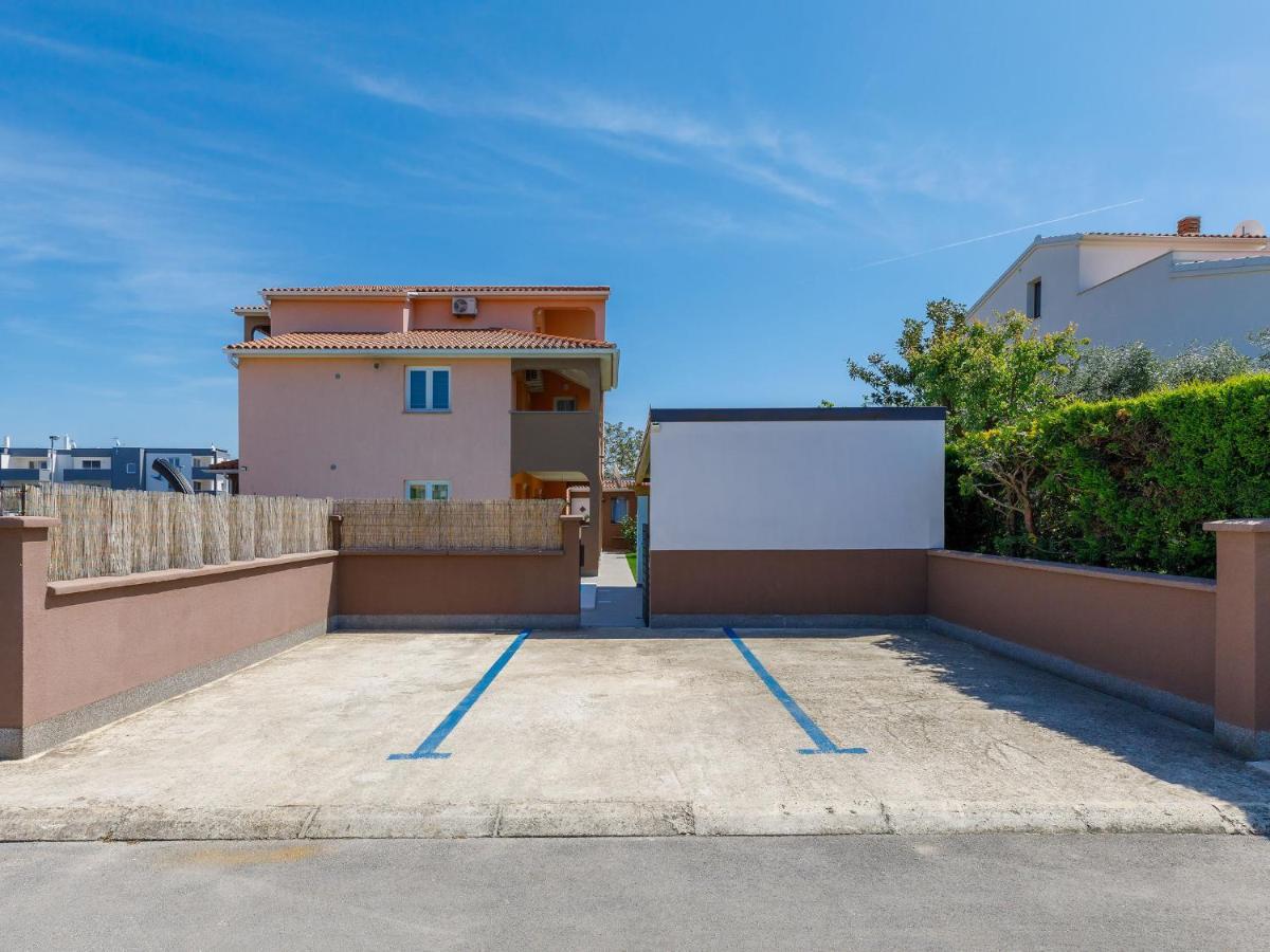 Holiday Home House Eric&Paolo By Interhome Pula Exterior photo