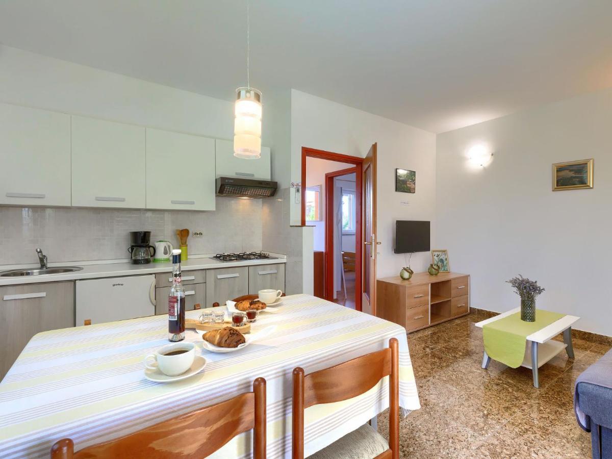 Holiday Home House Eric&Paolo By Interhome Pula Exterior photo