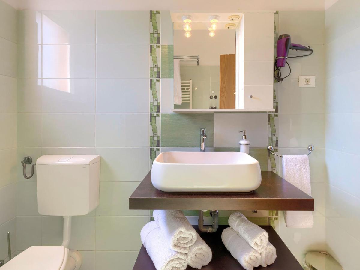 Holiday Home House Eric&Paolo By Interhome Pula Exterior photo
